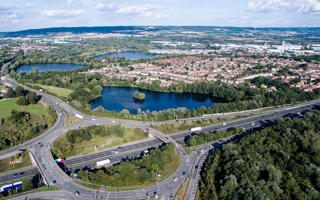 Drone vista autopista